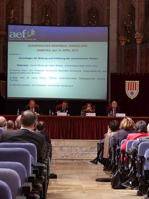 Colloque Société civile et enseignement supérieur privé/associatif en Europe